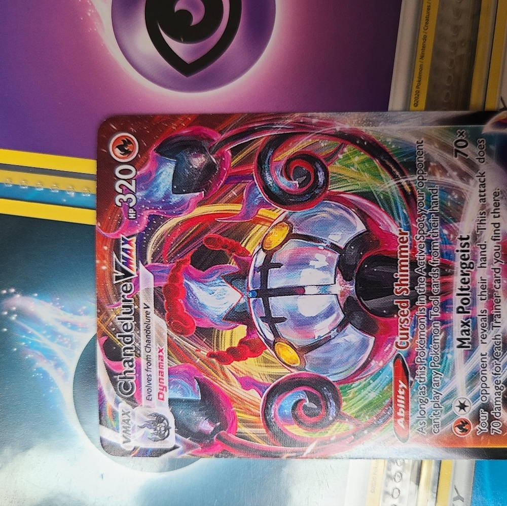 Chandelure VMAX 040/264 - Picture 4 of 5